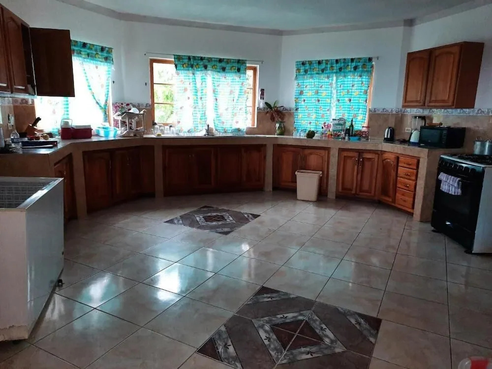 BurgAnn Villa