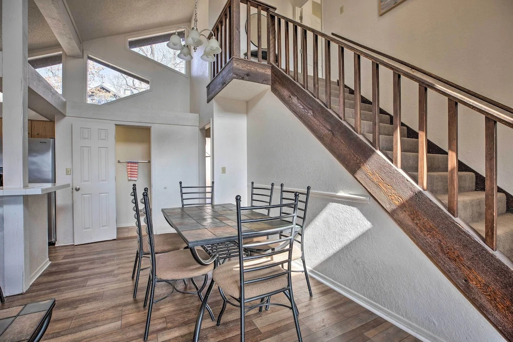 Resort Perks: Spacious Lake of the Ozarks Home