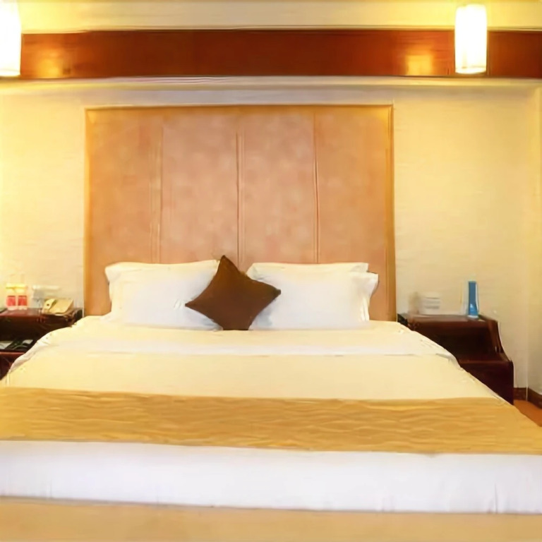 Foshan Xinruncheng Hotel