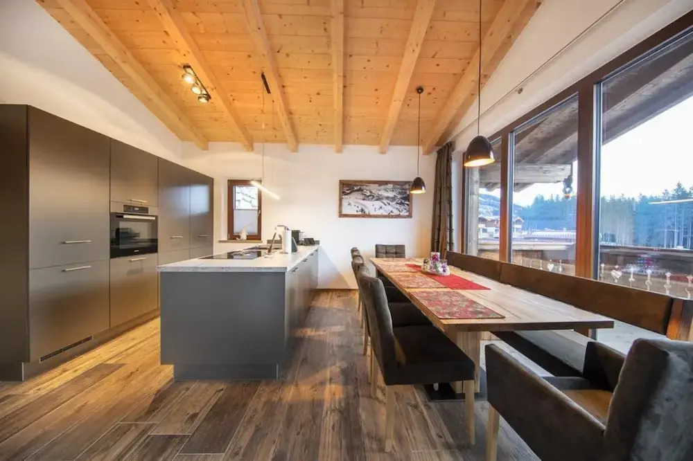 Serene Chalet in Neukirchen near Wildkogel Ski Arena