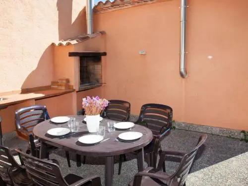 Holiday Home Mas Ambros 01