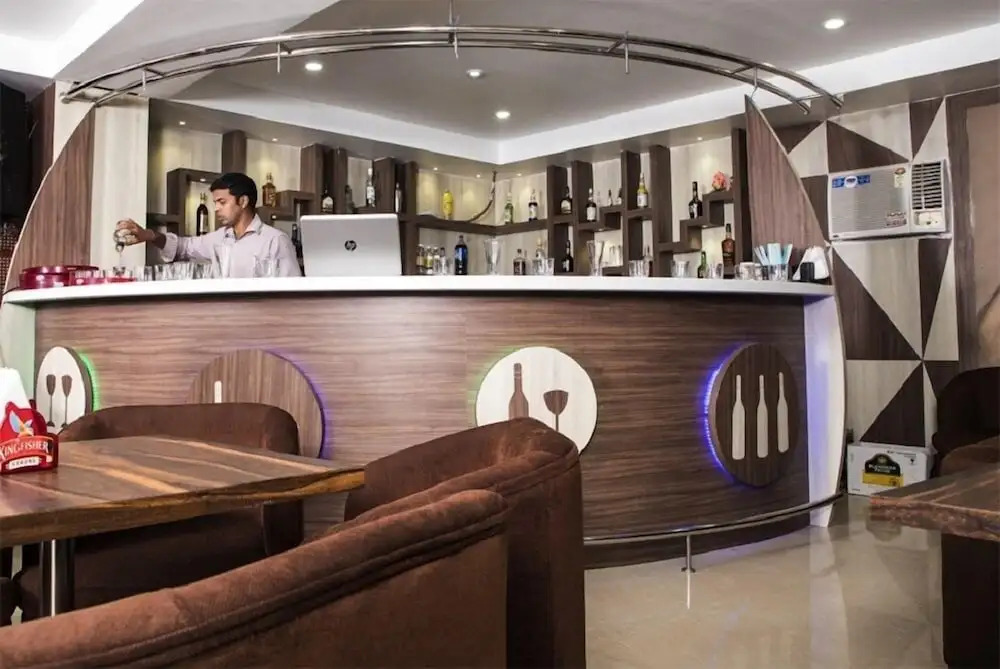 OYO 24971 Hotel South City