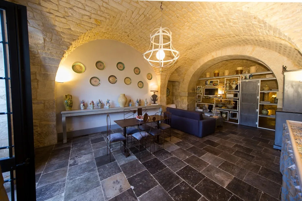 Antica Grotta Di Modica