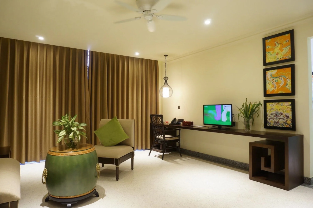 Villa Hue Hotel