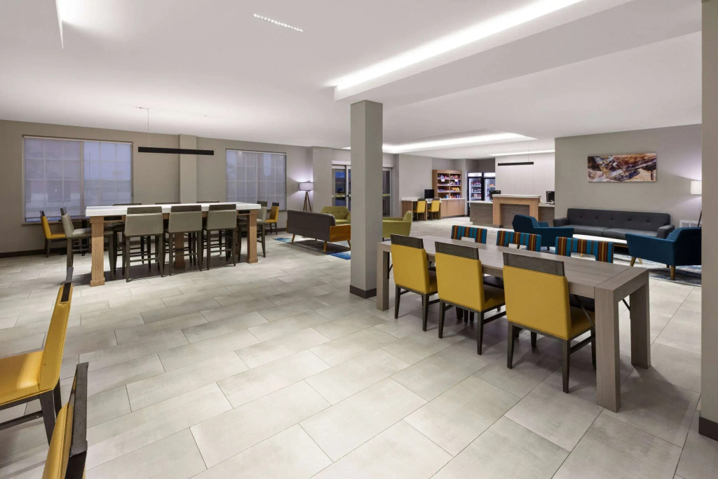La Quinta Inn & Suites by Wyndham McAlester