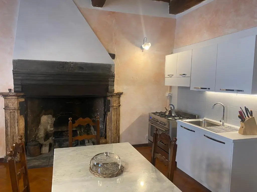 CASA DI NONNA RINDA-Via del Castello n6