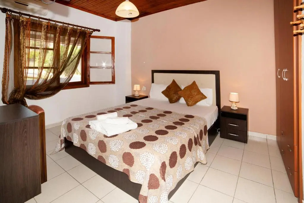 Anna Dani Apartments