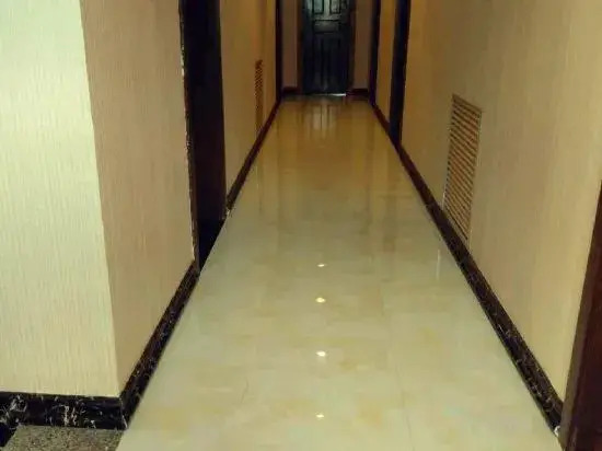Shuanglong Express Hotel
