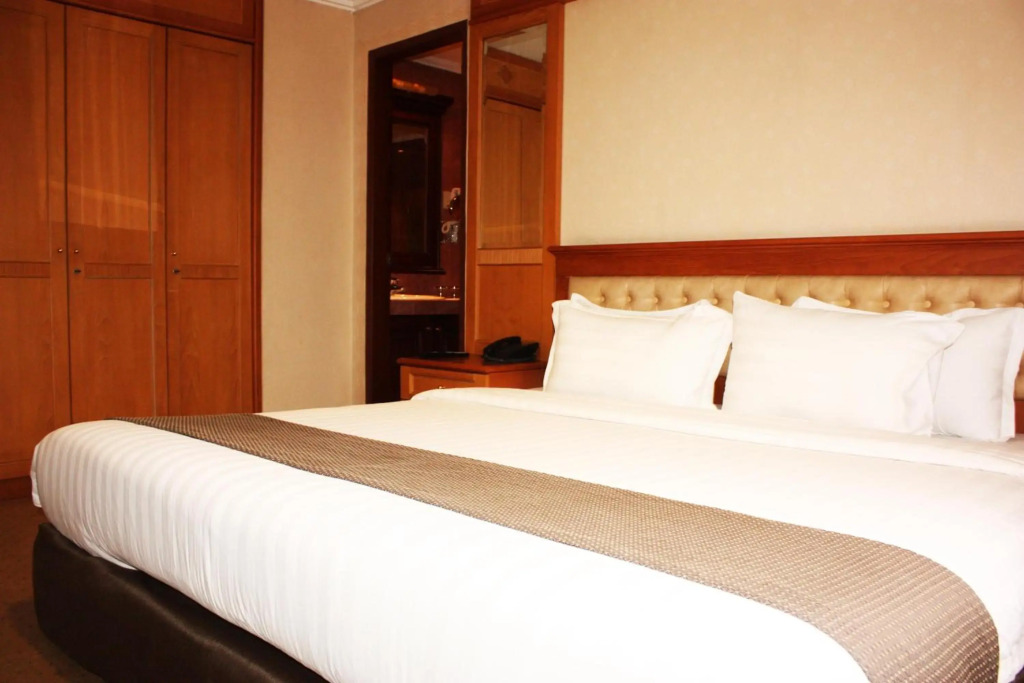 Travellers Suites