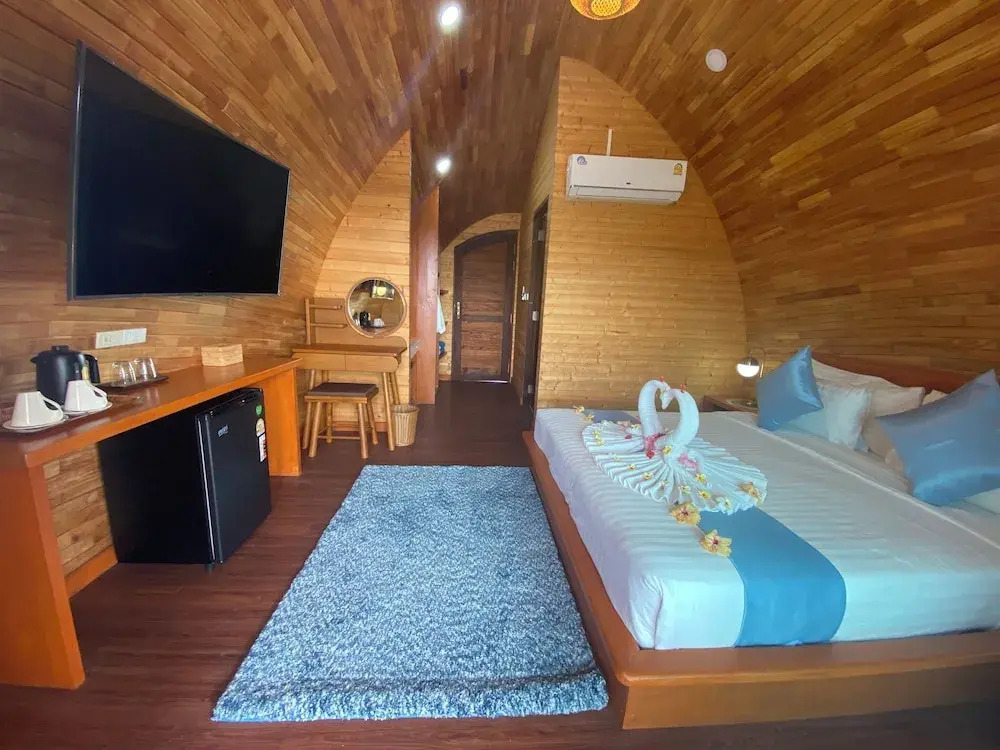 Phumala Lanta Seaview Resort ภูมาลา ลันตา ซีวิว รีสอร์ท