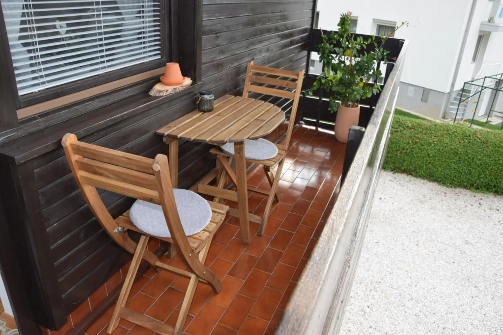 Studio Tara with balcony