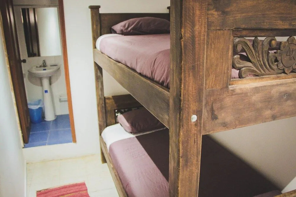 AK Hostel 82