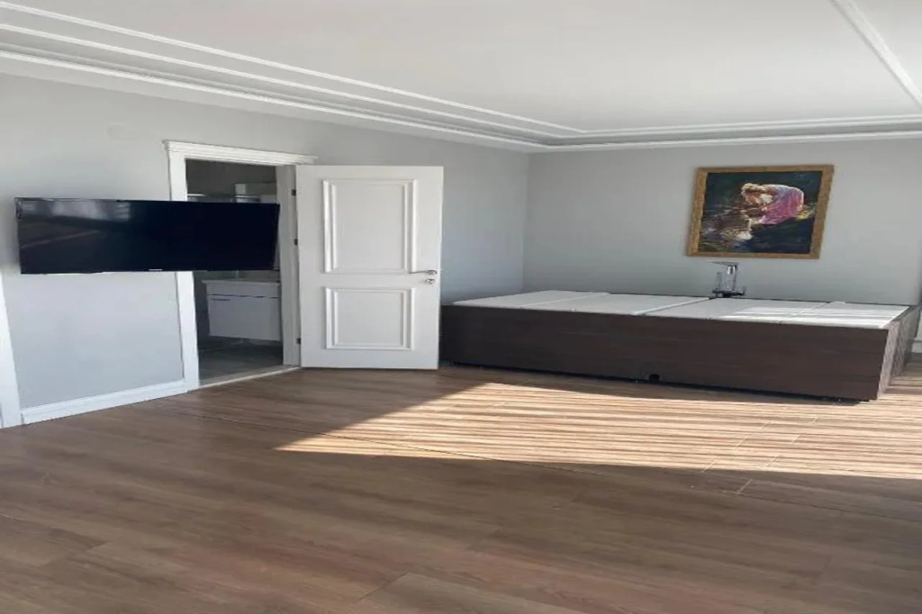 Assos Longevity Hotel