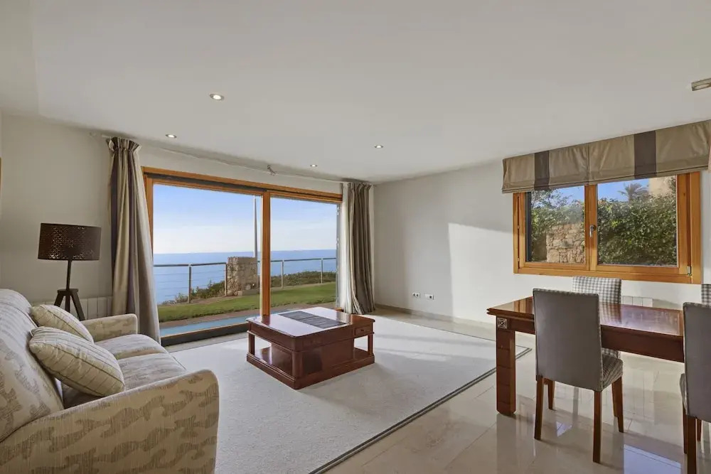 Luxury Villa Luna Suites frente al mar