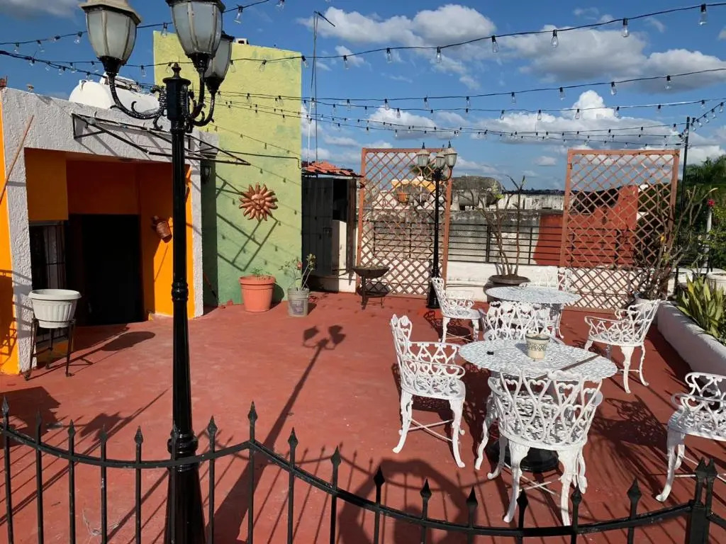 Hotel Residencial Edzná Calle 10