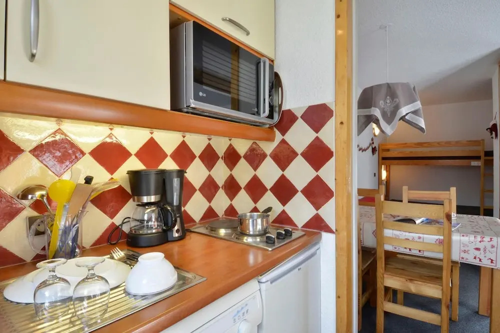 Belle Plagne Studio on the Resort Center for 4 People of 28 mÂ² Be339