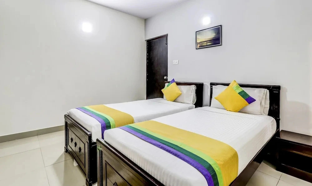 Roxel Inn GR Residency by Treebo Hotels