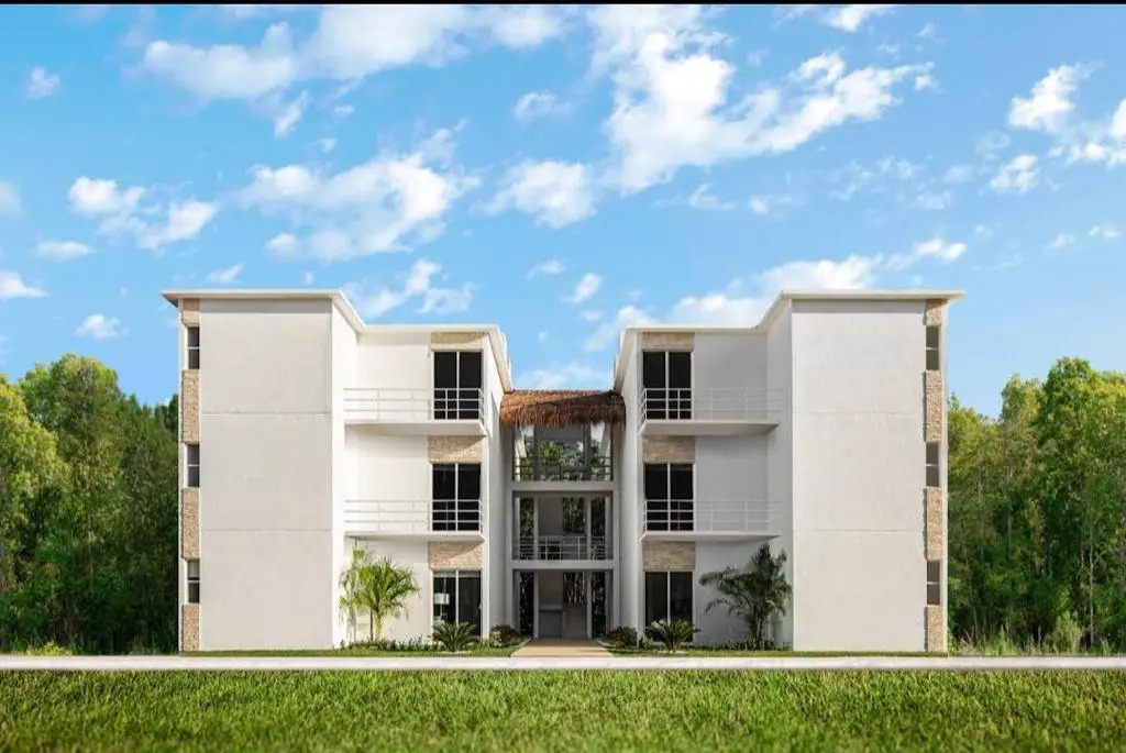 2-Bedroom Condo by the Jungle w/ Swimming pool