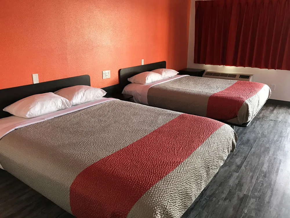Americas Best Value Inn/motel 6 Barstow