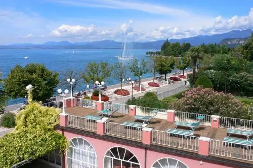 HOTEL ALLA RIVIERA lake view