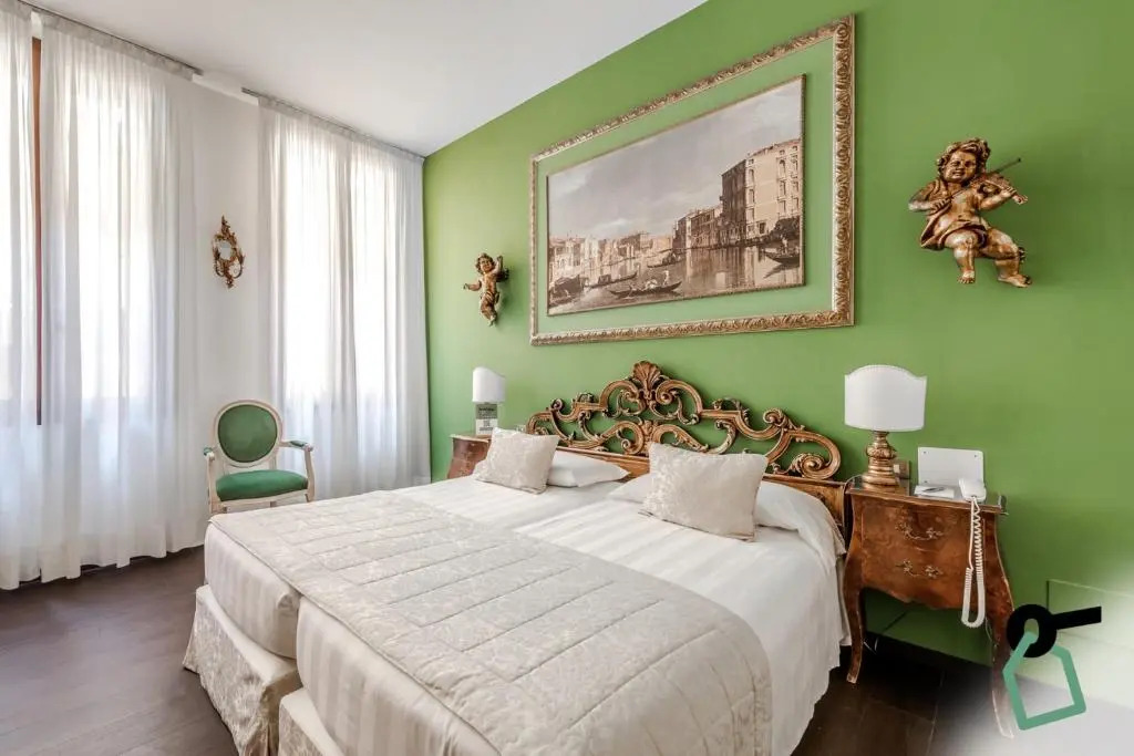 HOTIDAY Room Collection - Venezia Santa Lucia
