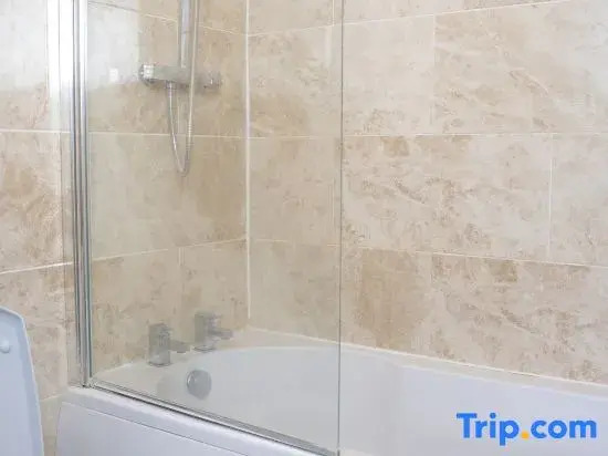 Modern Tower Bridge 3BR House