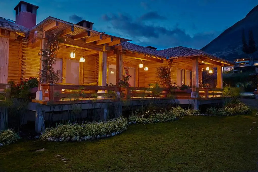 Hosteria Cabañas Del Lago