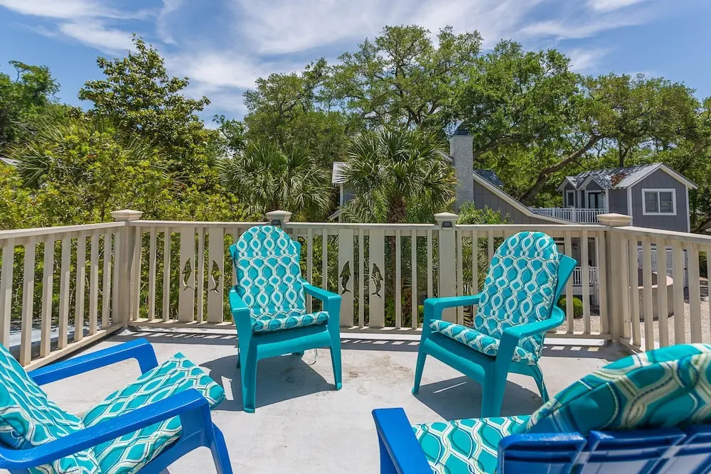 12 Live Oak Place by Hodnett Cooper