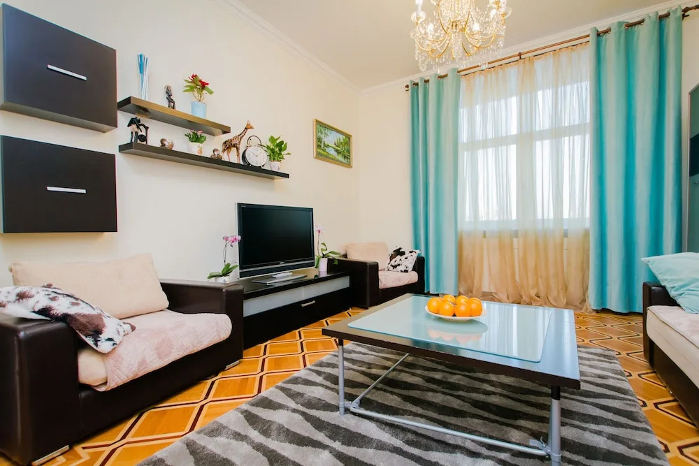 Apartmenty Uyut Stalinsky Ampir