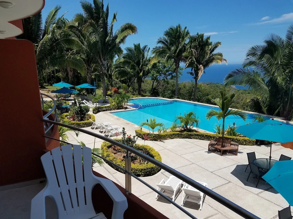 Vista Encantada 208
