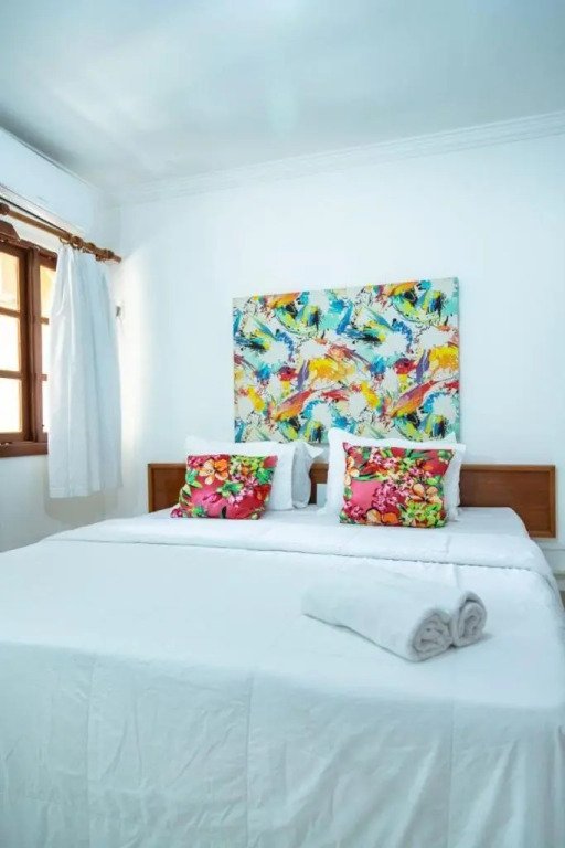 Casa Duplex 3 suítes em Condomínio Fechado