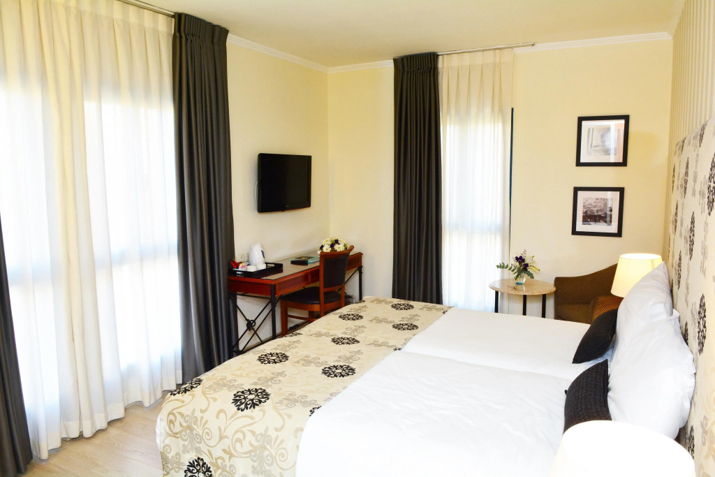 Eldan Hotel
