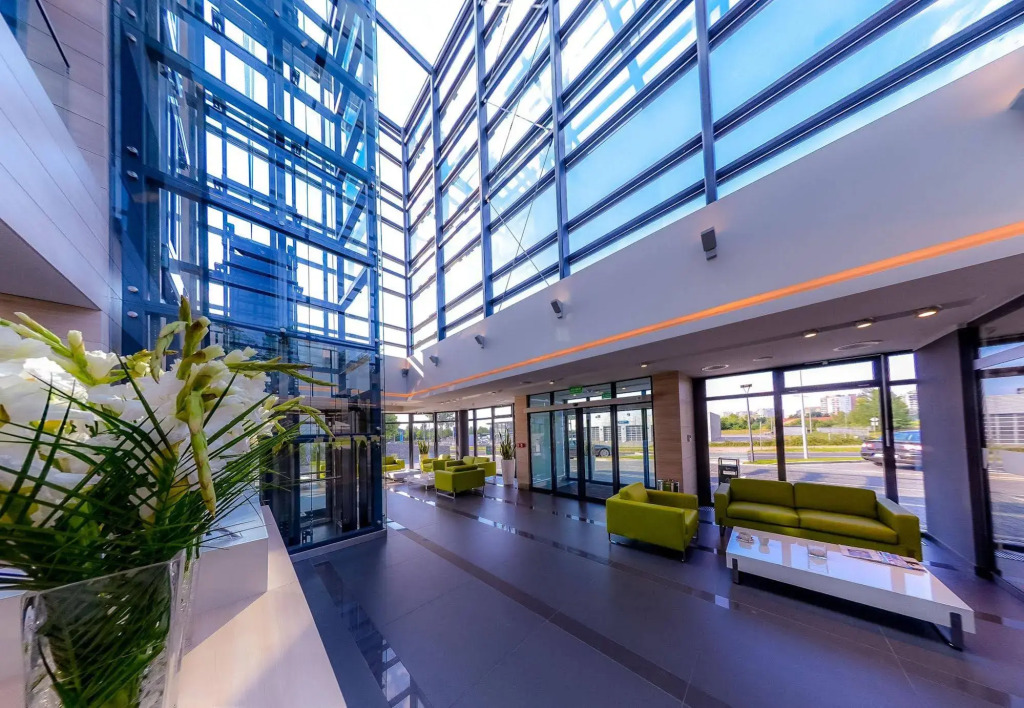 Hotel Astone Conference & Spa