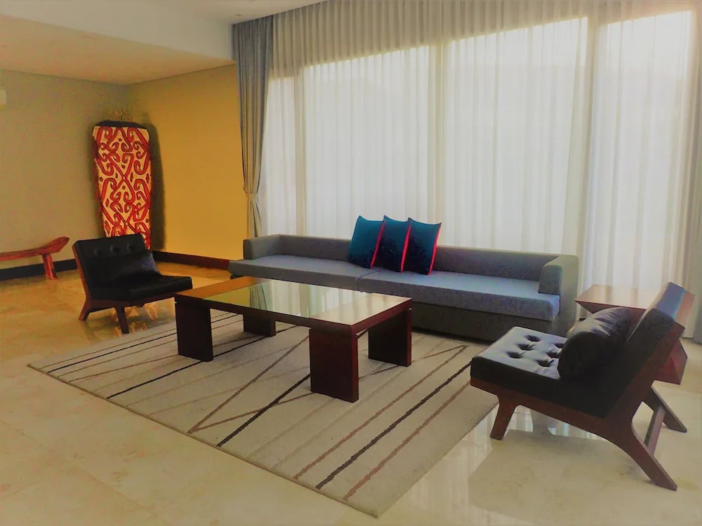 3 Bedrooms Sun Suite Villa Bali