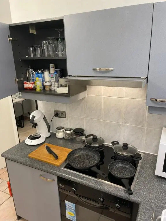 Gezellige Studio-1 slaapkamer *4p* strand/zee 50m