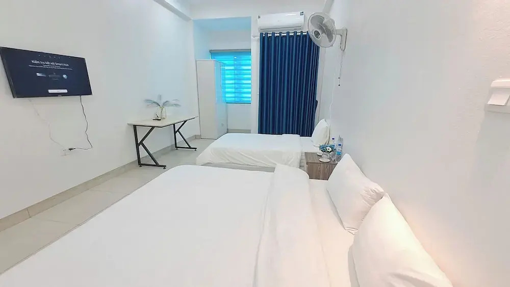HT Airport Inn