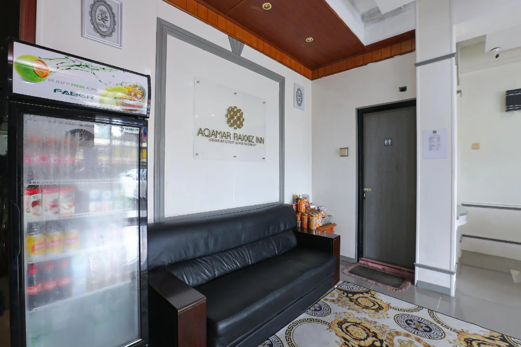 OYO 89931 Aqamar Raxxiz Inn 1