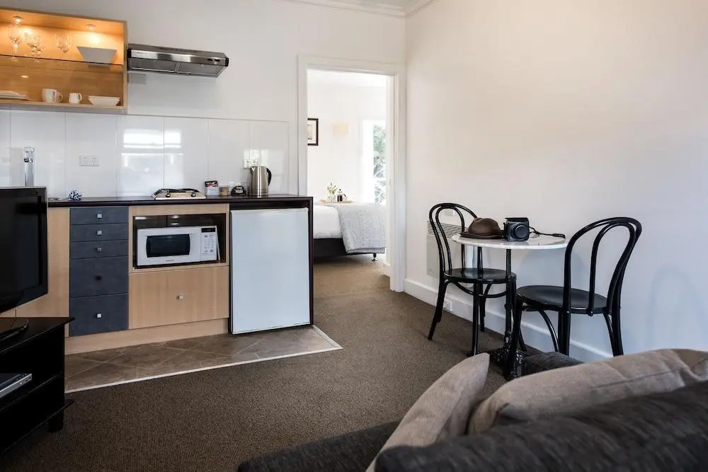 Lake Daylesford Apartments 3