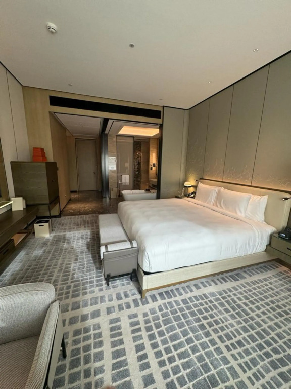 Narcissus The Royal Hotel