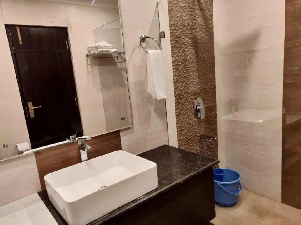 Parwati Retreat
