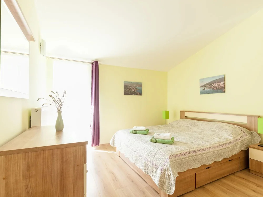 Scenic Holiday Home in Veprinac With Private Swimming Pool