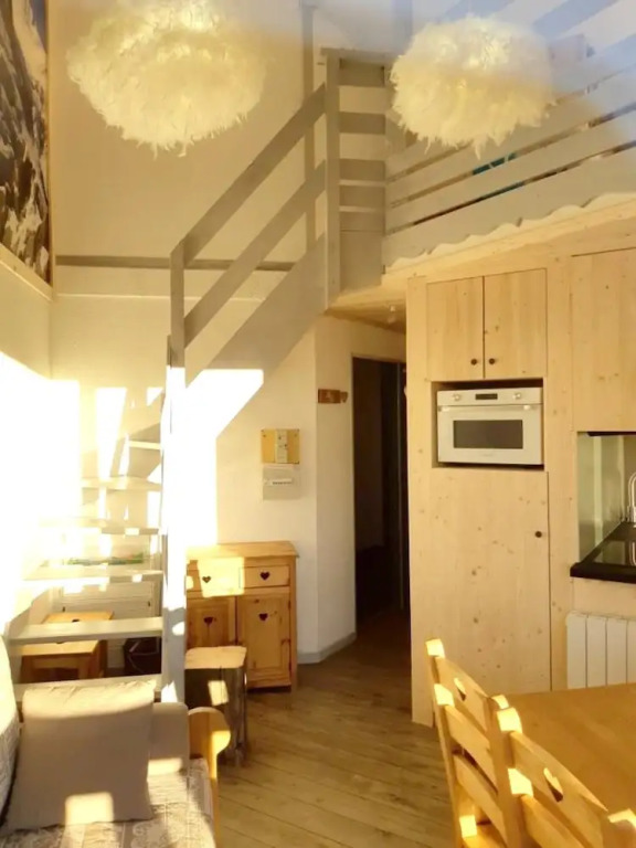 Apartment With one Bedroom in Val Thorens, With Wonderful Mountain Vie