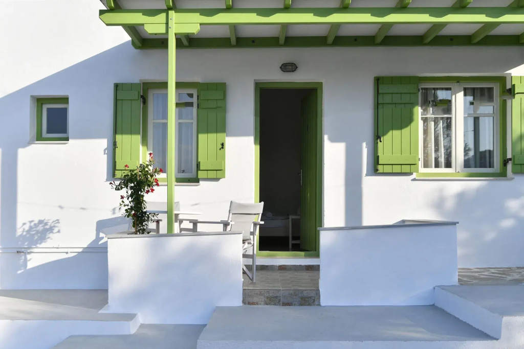 Asante Paros