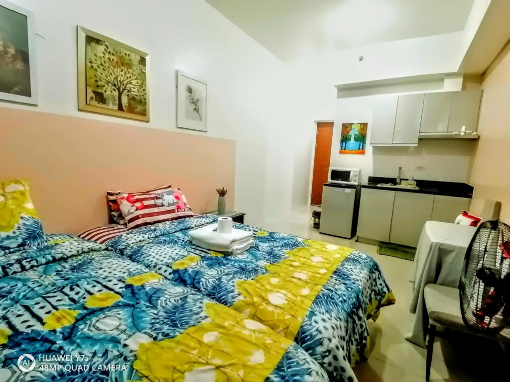 The Beacon Makati Staycation Suites