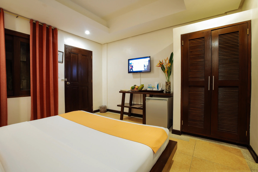 Paradise Garden Hotel and Convention Center Boracay Powered by ASTON