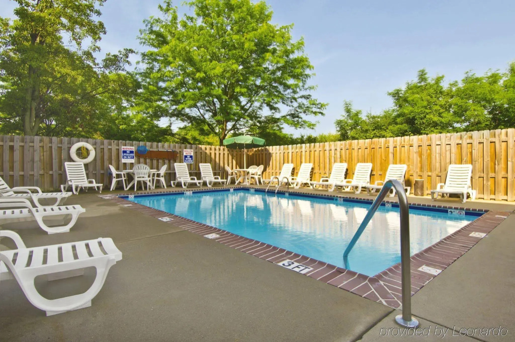 Suburban Studios Louisville East