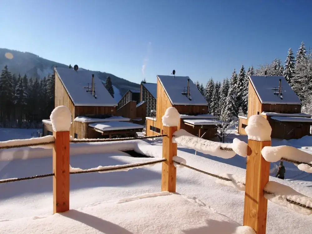 Chalet in Czechia's Tranquil Residential Area