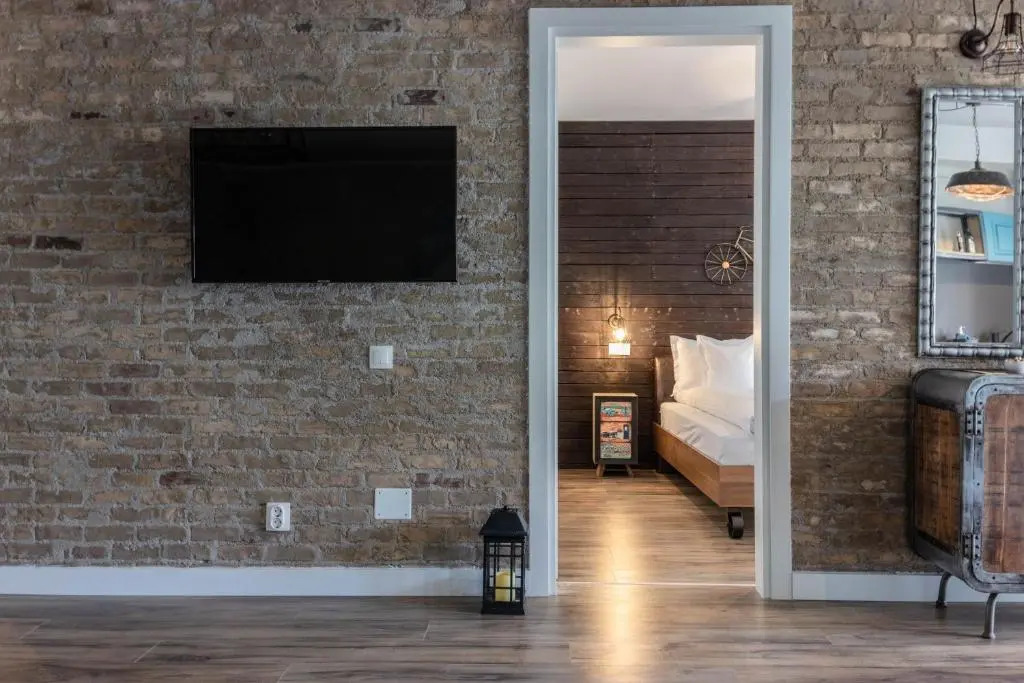 Ares ApartHotel