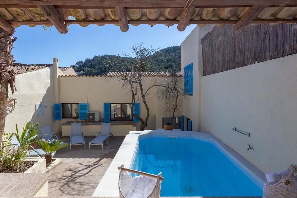 Can Cosset Holiday Home