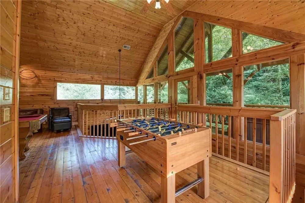 Creekside Romance - One Bedroom Cabin